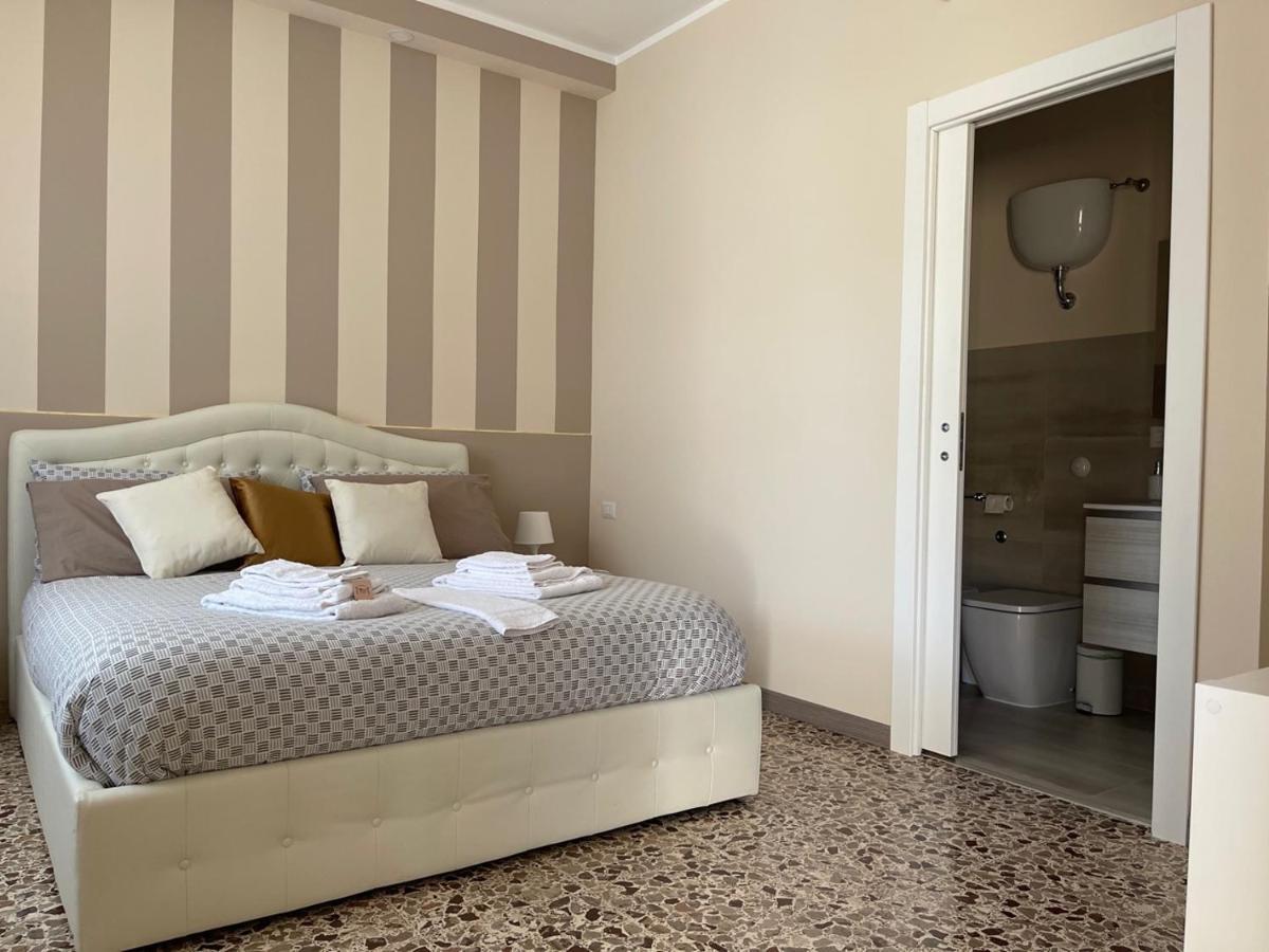 B&B Domus D'Italia Mirabella Eclano エクステリア 写真